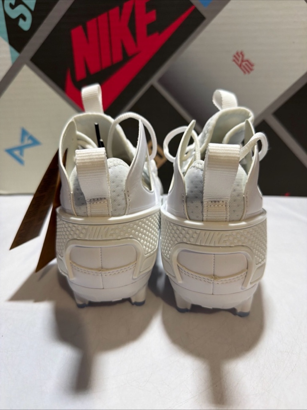 Nike Huarache 9 Elite Mid LAX Lacrosse Cleats White Black - Picture 5 of 7